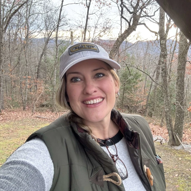 Advisor - Lauren Leake