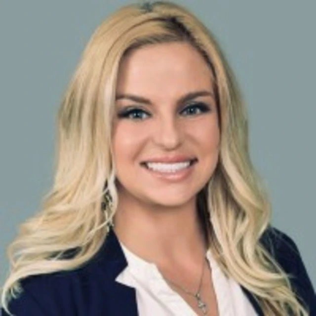Advisor - Cayla Pagels