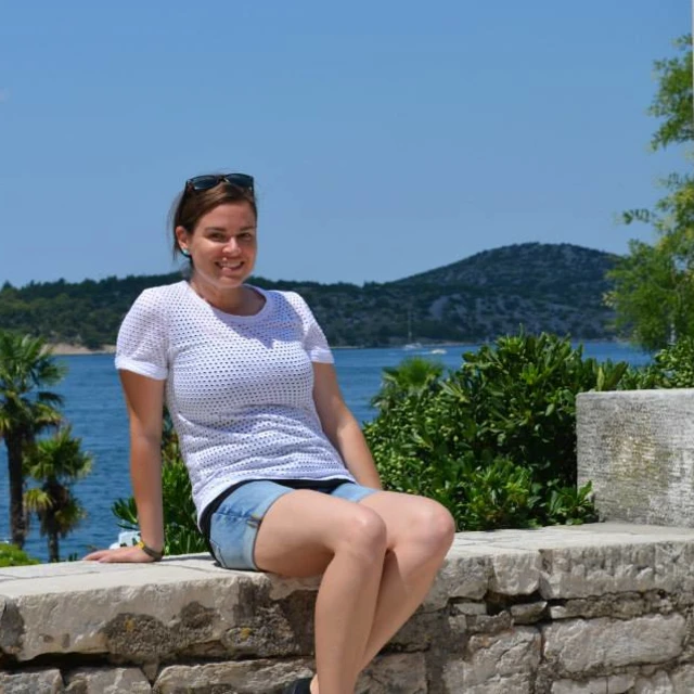 Advisor - Amy Crosby