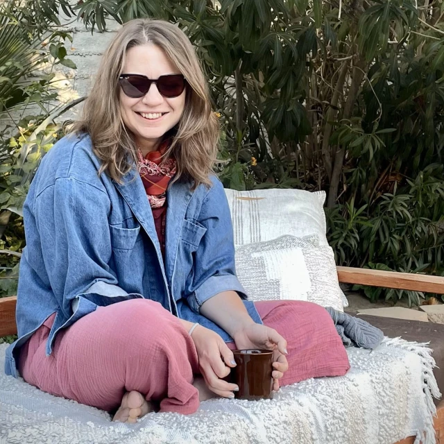 Advisor - Rebecca Poulson