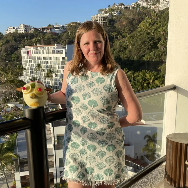 Advisor - Elaine Hoogkamp