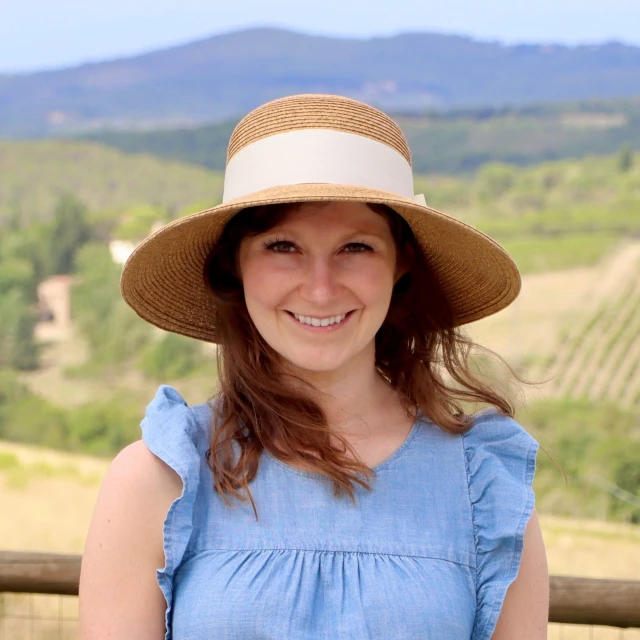 Advisor - Allison Sill