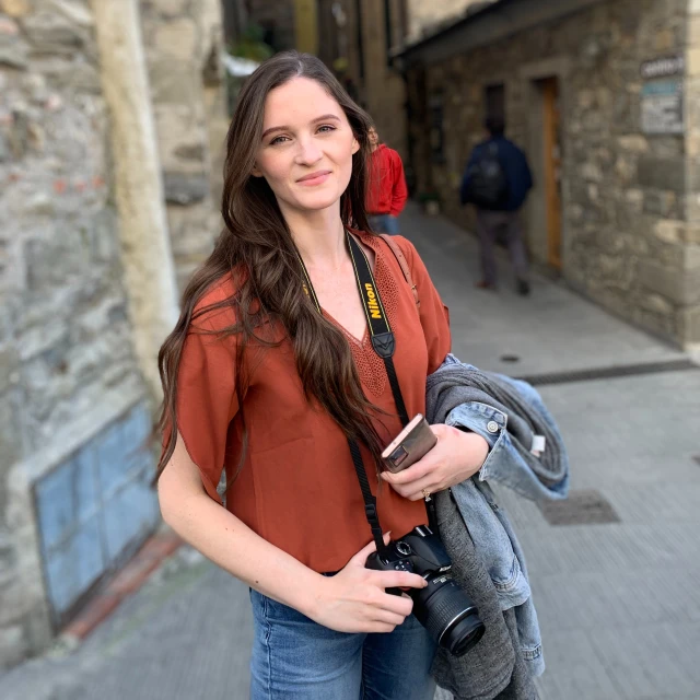 Advisor - Amanda Gibbons