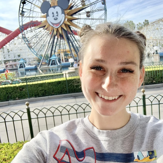 Advisor - Becca Stiller
