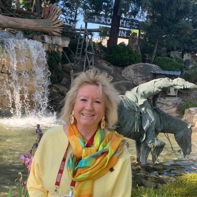Advisor - Deborah Reeder