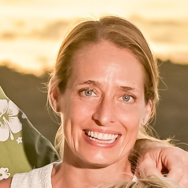 Advisor - Holly Buche