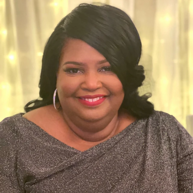 Advisor - Shanee Crawford