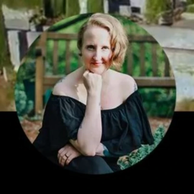 Advisor - Jennifer Slusser