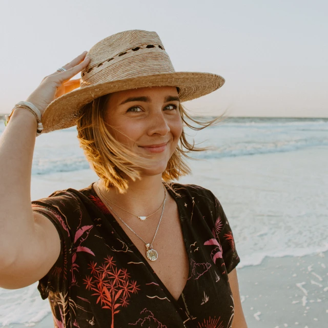 Advisor - Zoe Bjornson