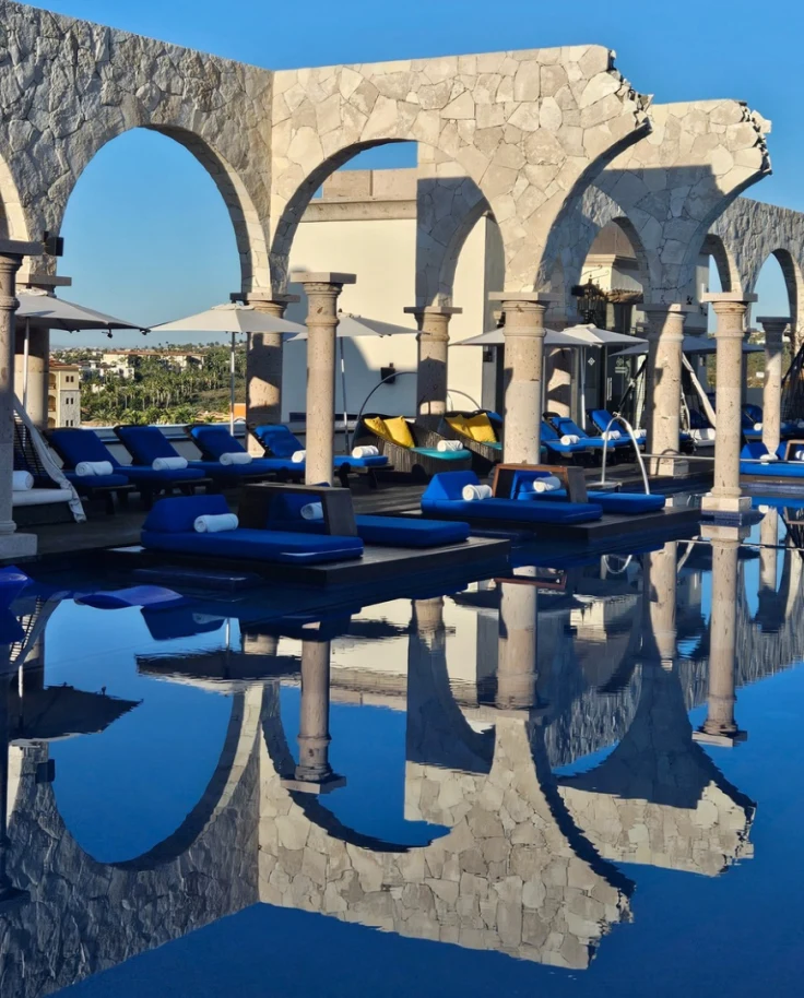 Christmas in Cabo: A Getaway at Vista Encantada Resort & Spa curated by Nicole Allen
