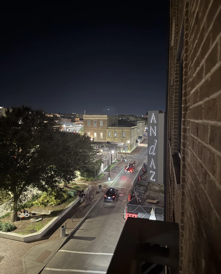A Perfect One-Night Stay in Savannah: Where History Meets Modern Comfort curated by Abby Rieb