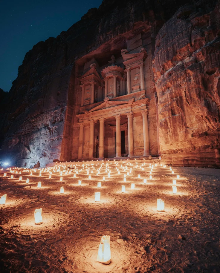 Your Ultimate Jordan Itinerary: Amman, Petra, Wadi Rum, Aqaba & the Dead Sea curated by Chris Nino