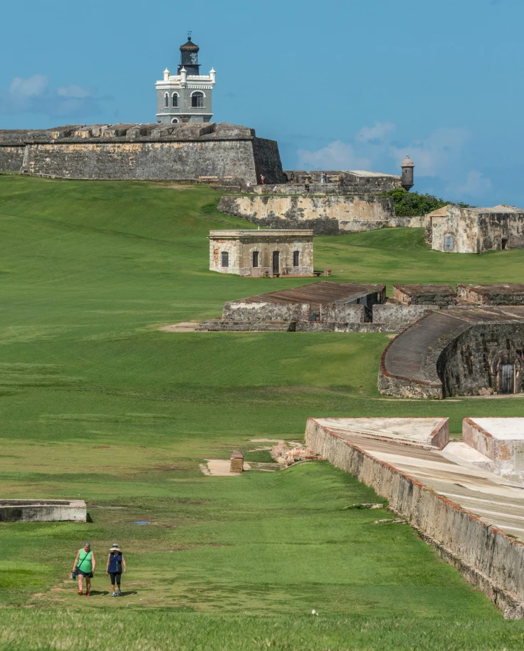 San Juan, Puerto Rico: Your Guide to History, Culture and Island Bliss curated by Lacey Hayes