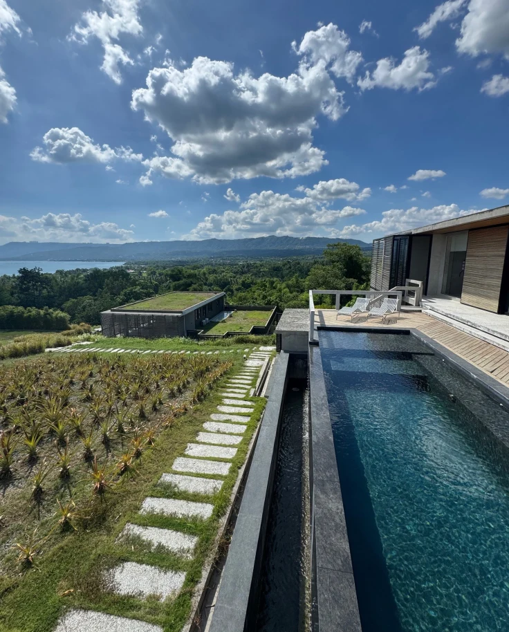 Parallel: A Private Sanctuary to Escape & Reset curated by Anne-Sophie Hurtaud