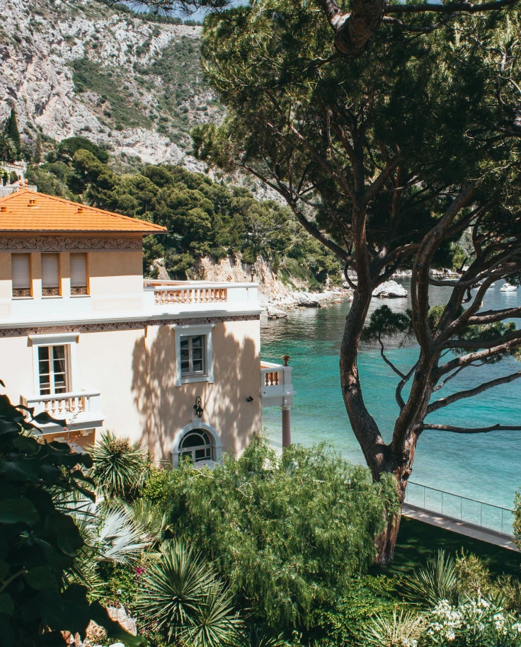 The Ultimate South of France Itinerary: Luxe, Charm & Hidden Gems curated by Amanda Schneider