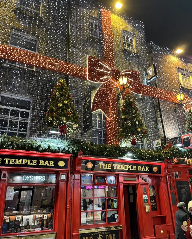 Perfect Family Christmas Road Trip through Ireland curated by Kimberly Sessions