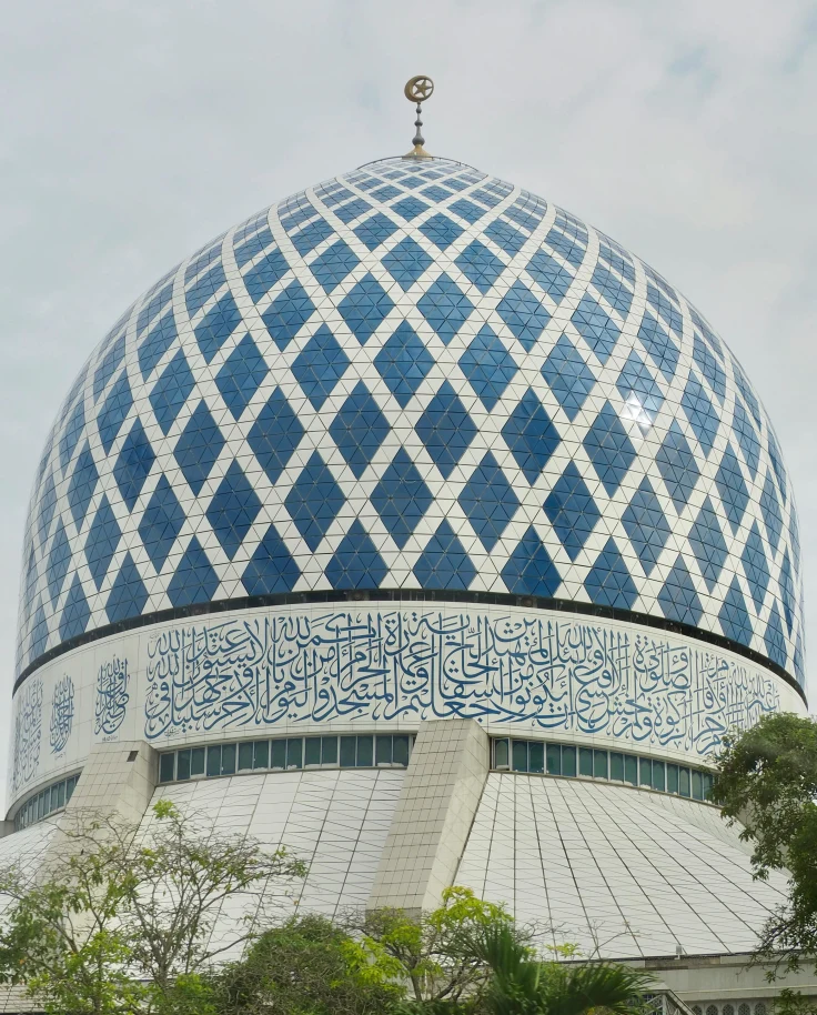 Kuala Lumpur in 24 Hours: Your Ultimate Layover Guide to Culture, Cuisine & Iconic Sights curated by Harumi Hammer