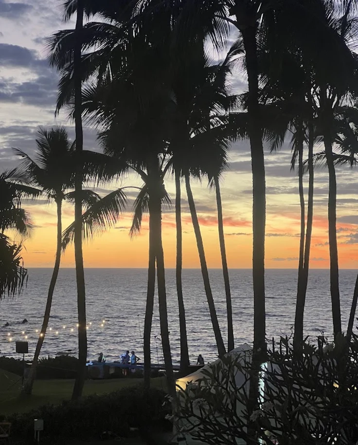 Top Spots in Maui: Eat, Drink & Explore curated by Dawn McKenzie