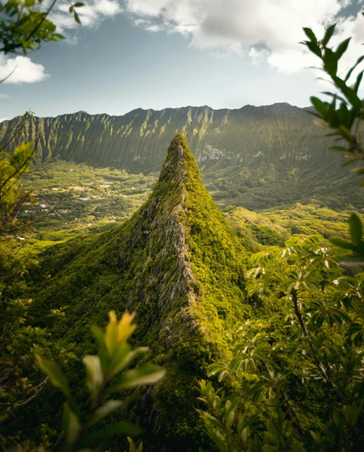 Oahu’s Best Hikes: Trails for Every Adventurer curated by Alyssa Brigidi