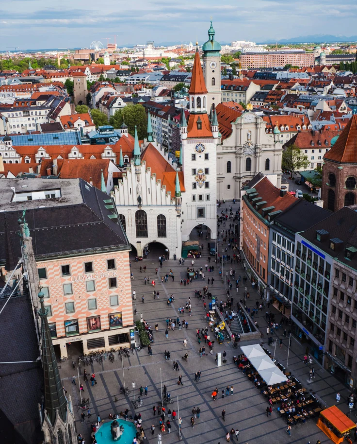 Lively Munich: A Short Guide curated by Catherine Kinsey