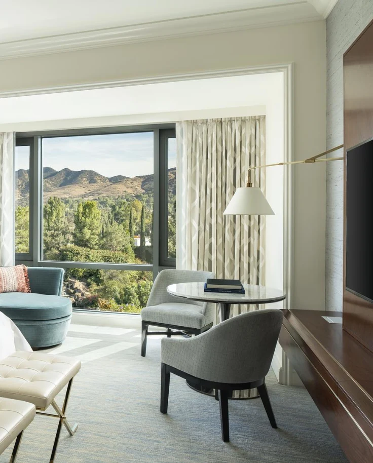 bedroom with a view, sunlight
