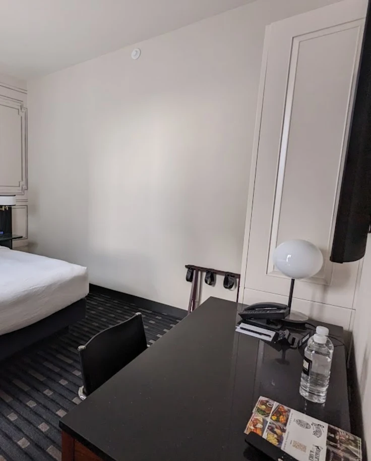 A comfy room