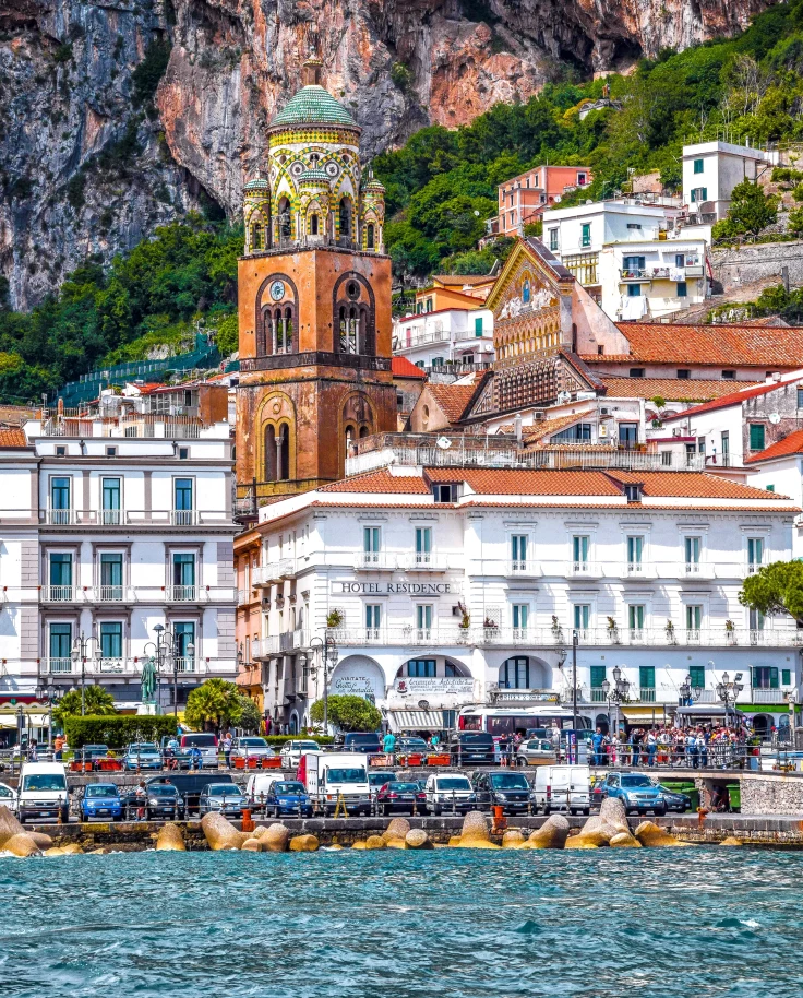 Amalfi coast is a stretch of coastline in southern Italy.