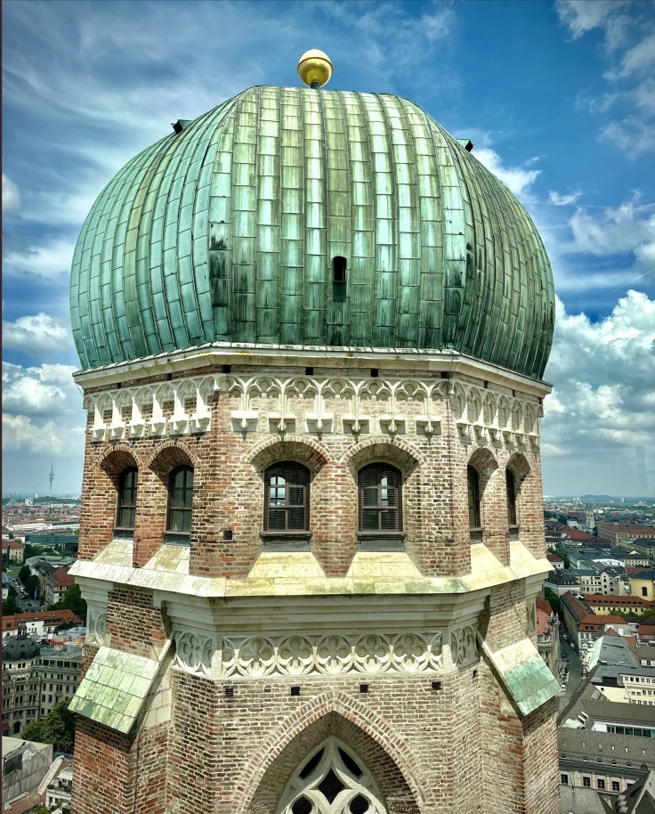 An historic domed building in the heart of Munich on a sunny day.