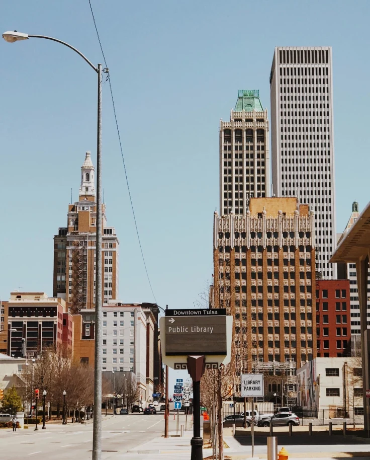 Buildings in Tulsa, OK on a clear day.