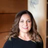 Fora Advisor - Nadia Schwartz