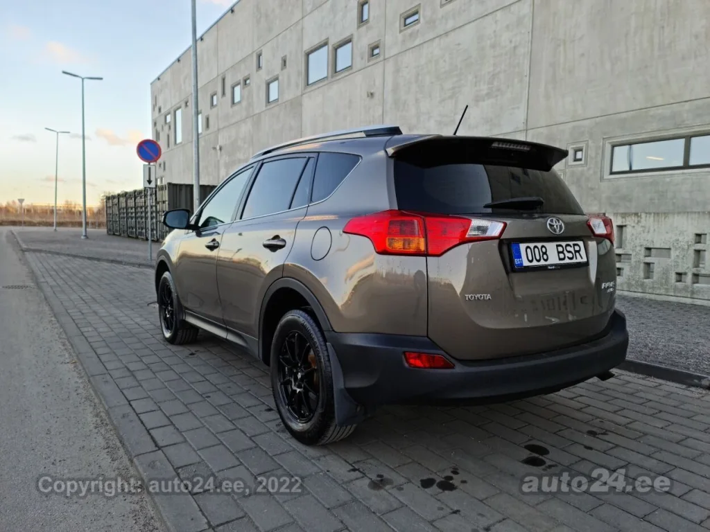 Toyota Rav4 2.2 130kW