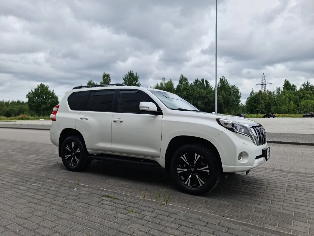 Toyota Land cruiser 3.0 140kW