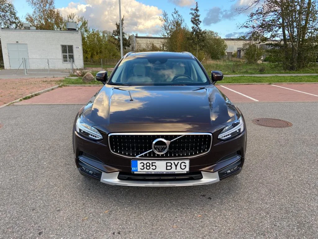 Volvo V90 cross country 2.0 173kW