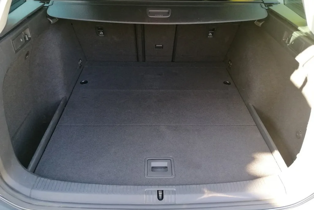 Volkswagen Golf 2.0 110kW
