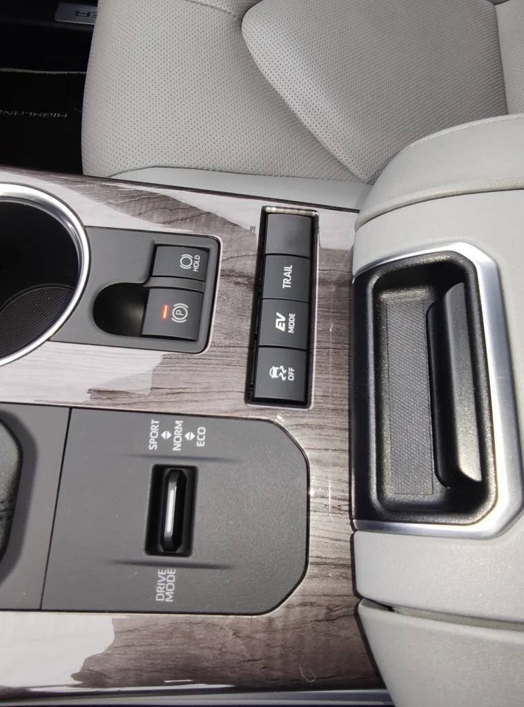 Toyota Highlander 2.5 185kW