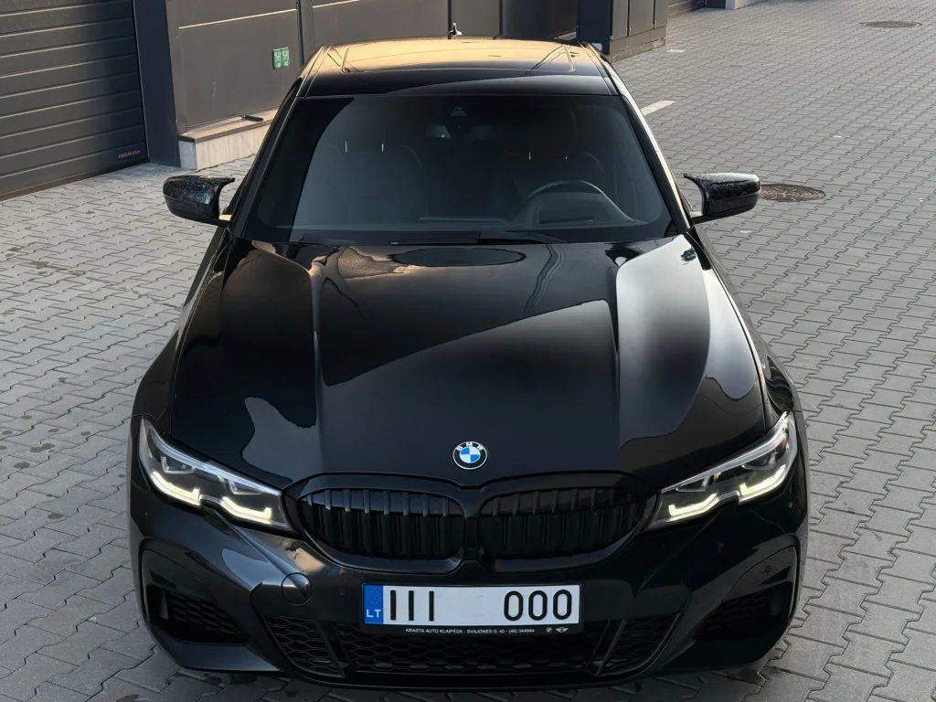 BMW 330 2.0 190kW