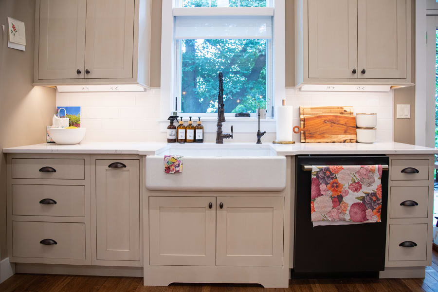 Cabinets in Gothenburg, NE from CMH Interiors
