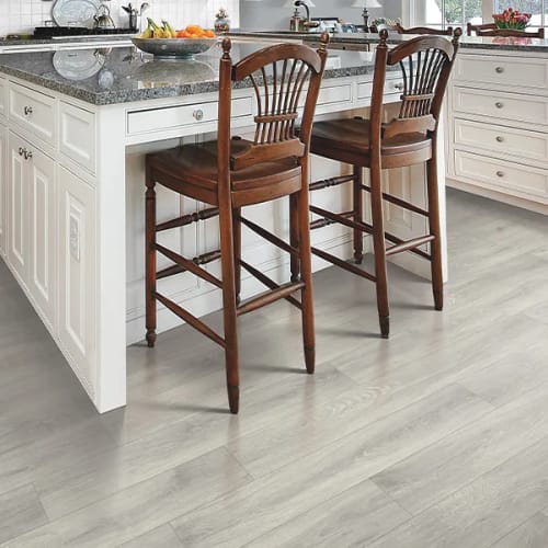 Shop for laminate flooring in Edinburg, TX from La Bella Casa Flooring Studio
