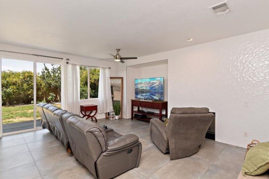 About tile in Palm Desert, CA from Eduardo's Tile & Stone | ETS