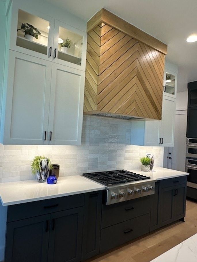 Beautiful Kitchen tile and backsplash in Austin, TX from Floor King