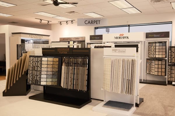 Highly rated flooring shop serving the Broken Arrow area