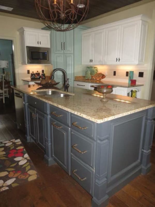 Cabinets in Corinth, MS from Calvery's