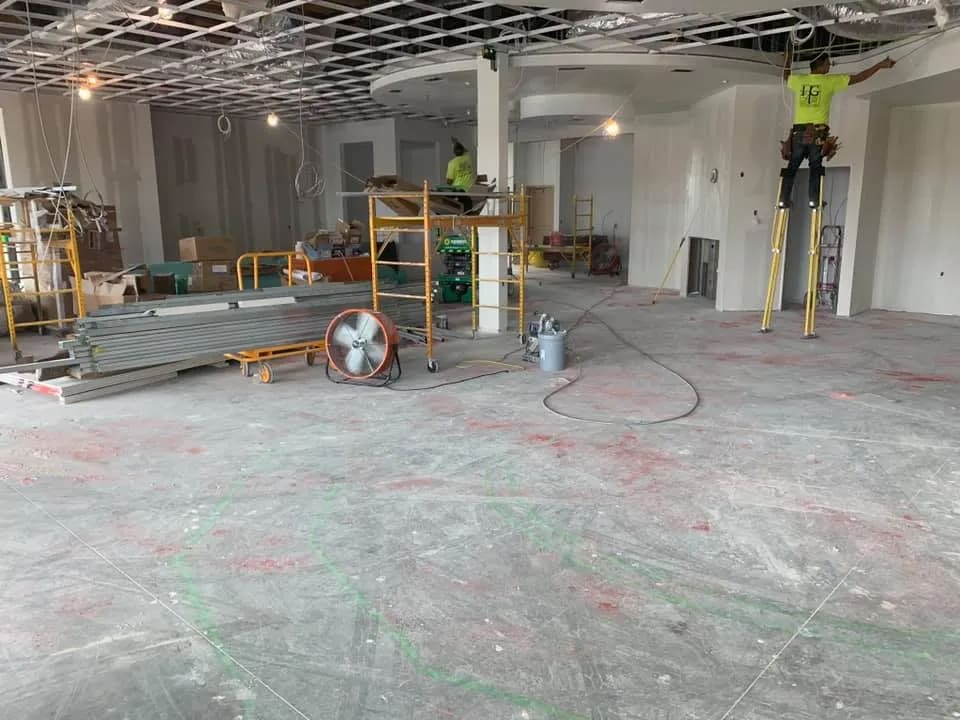 Commercial in Leawood, KS