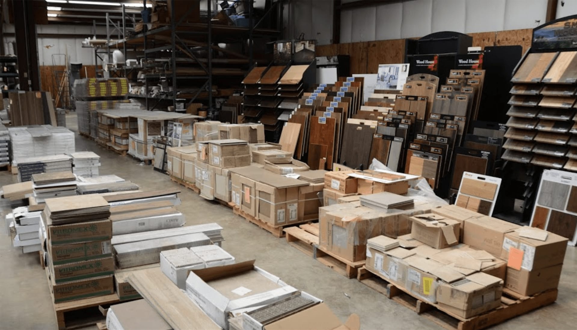 Chrismans' Economy Carpet showroom in Stevenson, AL