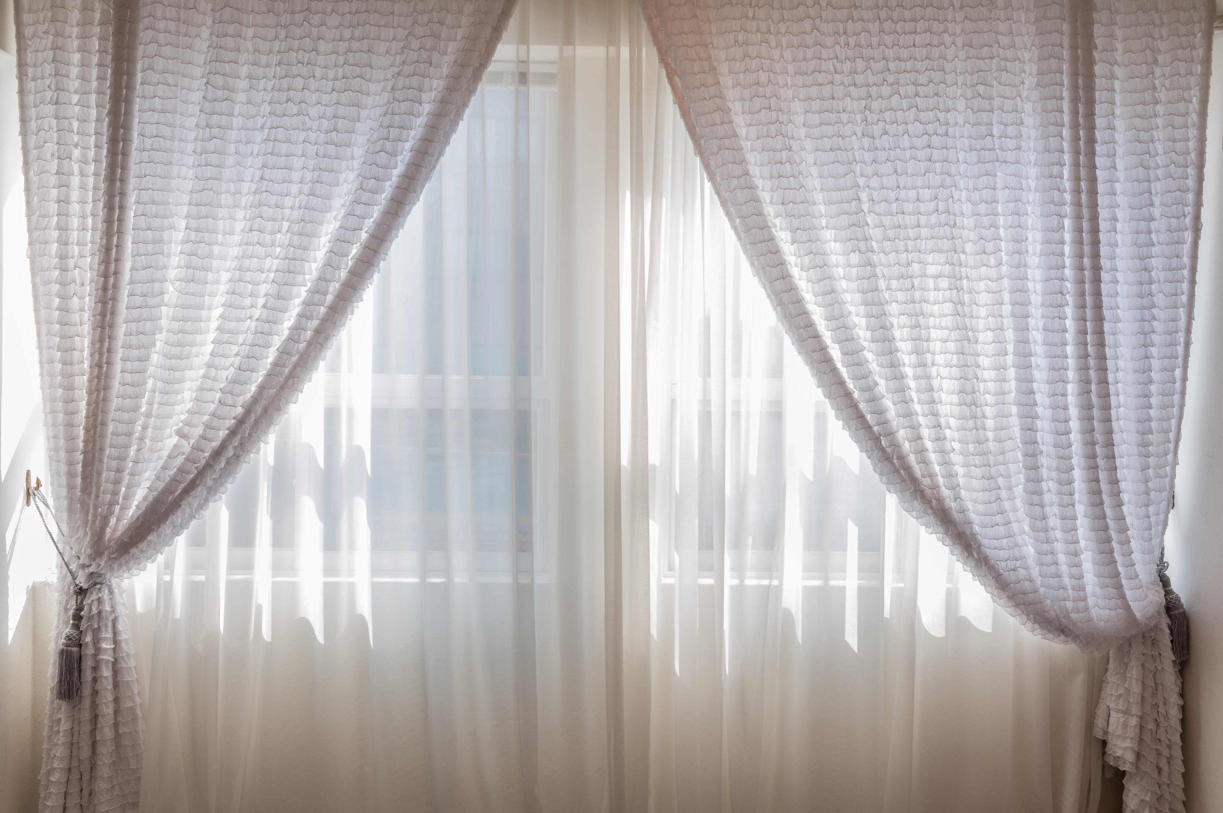 Window treatments in Montreal, QC from Tapis Lipman