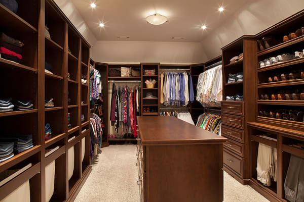 Custom home closets in Cottonwood, AZ from Main Place Floor & Window Fashions
