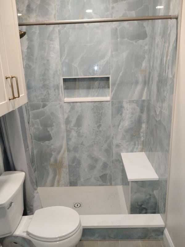 Bathroom Remodeling in Corinth, MS from Calvery's