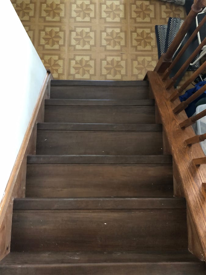 Wood stairs in Manhattan, IL from Marchio Tile & Carpet Inc.