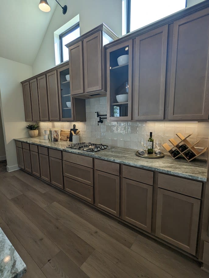 Kitchen cabinets and flooring in Kyle, TX from Floor King