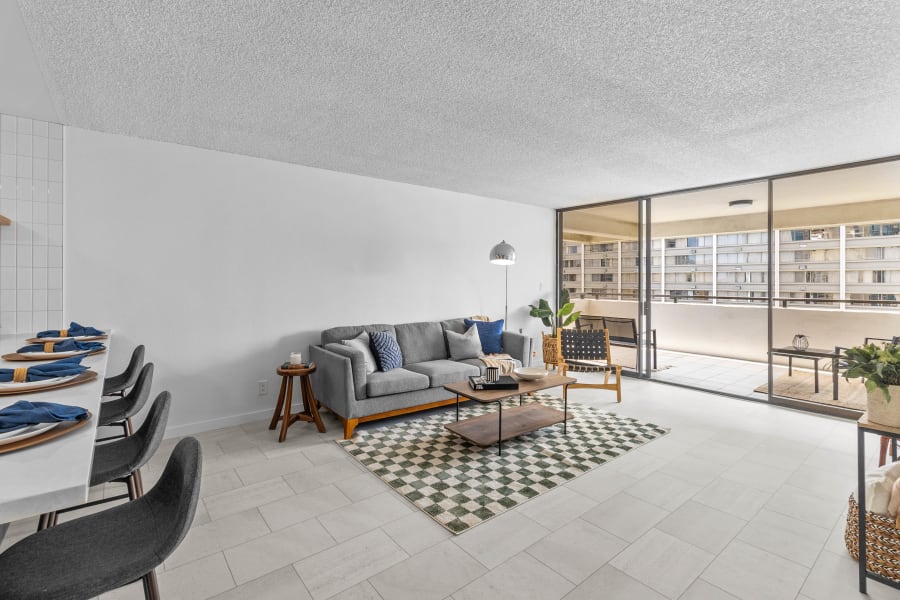 Luxury vinyl gallery in Maui, HI from Paradise Flooring